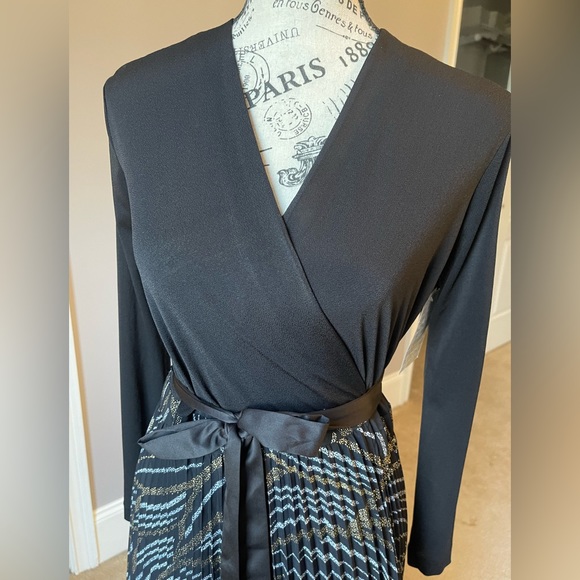 Black Elegant Wrap Dress Animal Print      Bag 63 - Picture 4 of 13